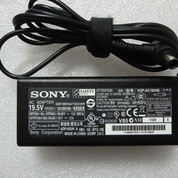 65W 19.5V 3.3A (6.5mm*4.4mm) Laptop AC Charger for Sony VPCCW13FX, SVF15A1M2EB-- MPN: SONY 65W Charger