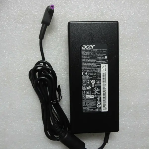 Acer 135W Adapter
